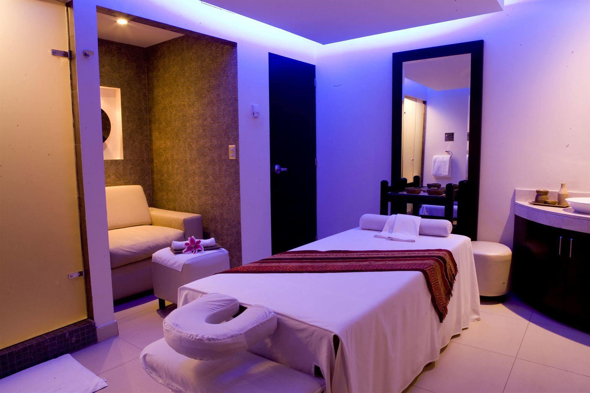 Thunderbird Hotel Fiesta & Casino Lima Luaran gambar